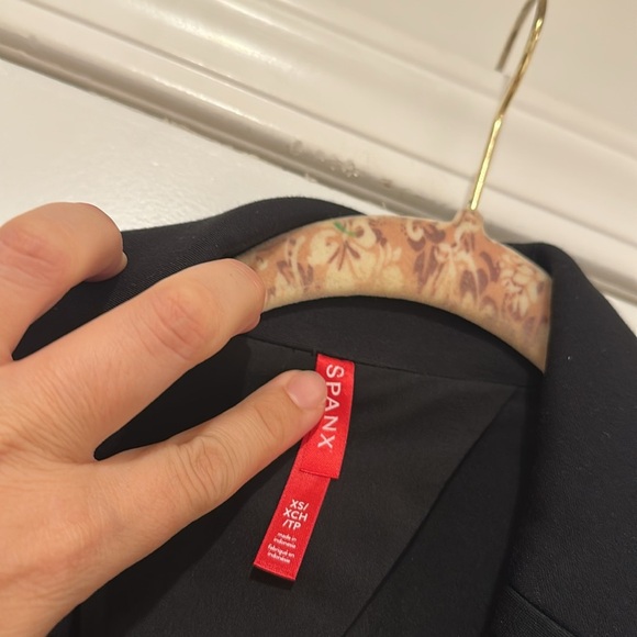 NWT Spanx Black Perfect Asymmetric Classic
Tailored Blazer Sz XS - Picture 7 of 10